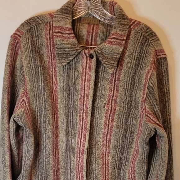 Tsunami Jacket Made in Canada Size  XL - Picture 2 of 9